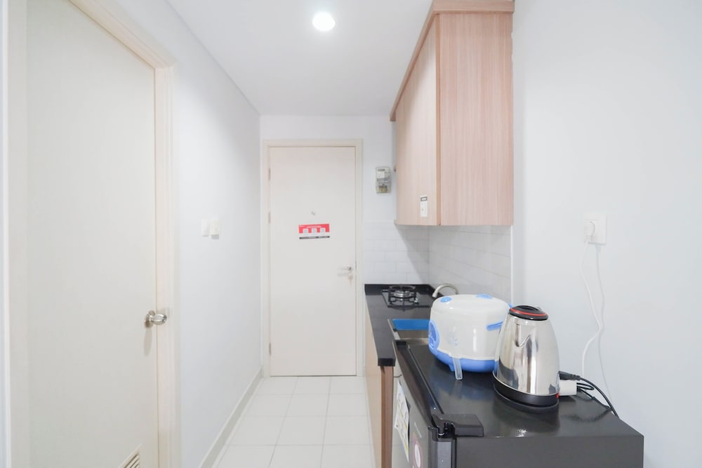Studio Patraland Urbano Apartment