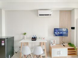 Cozy Studio Daan Mogot City Apartment