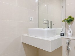 Cozy Studio Daan Mogot City Apartment