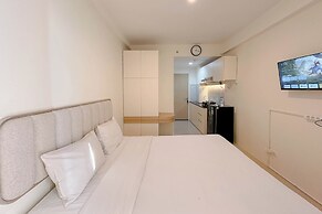 Pleasant And Good Location Studio At Bale Hinggil Apartment