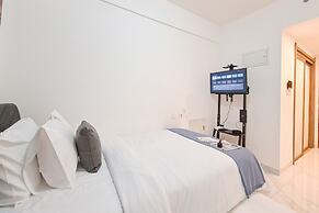 Simply Look Studio Room At Sky House Bsd Apartment