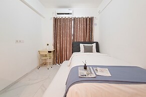 Simply Look Studio Room At Sky House Bsd Apartment