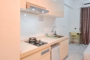 Simply Look Studio Room At Sky House Bsd Apartment