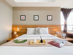 Minimalist 1Br Apartment At Mustika Golf Residence