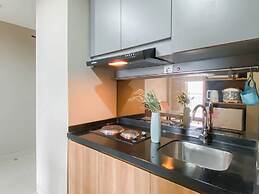 Minimalist 1Br Apartment At Mustika Golf Residence