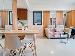 Comfortable And Minimalist 2Br At Meikarta Apartment