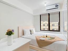 Neat Studio Room Apartment Meikarta