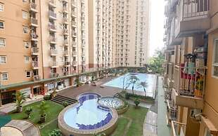 Basic Studio Room Apartment At Green Palm Residence