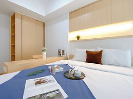 Simple 3Br At Pollux Chadstone Apartment