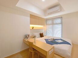 Simple 3Br At Pollux Chadstone Apartment