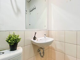Basic Studio Room At Azalea Suites Apartment