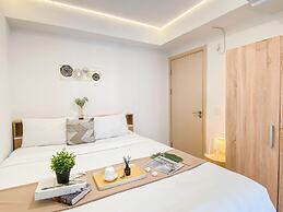 Neat Style 2Br Apartment Meikarta