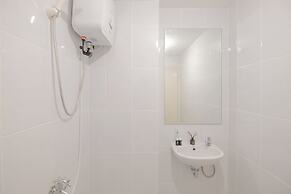 Neat 2Br At Tokyo Riverside Pik 2 Apartment
