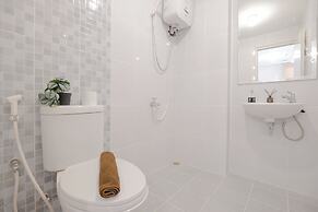 Neat 2Br At Tokyo Riverside Pik 2 Apartment