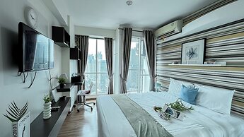 Neat Studio Room At Tifolia Apartment