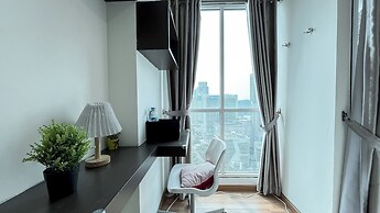Neat Studio Room At Tifolia Apartment
