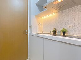 Warm Studio At Tifolia Apartment