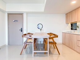 Restful 3Br At Meikarta Apartment