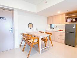 Restful 3Br At Meikarta Apartment