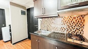 Cozy 1Br Apartment At The Wave Kuningan