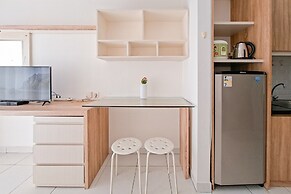 Neat Studio Apartment Near Ice Bsd At Casa De Parco