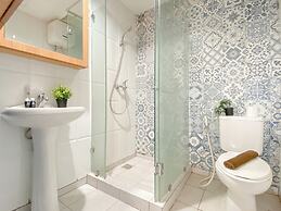 Warm Neutral Look Studio Apartment Ambassade Kuningan