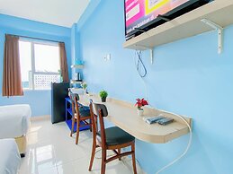 Simple Blue Toned Studio (No Kitchen) At Elvis Tower Apartment