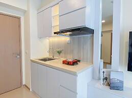 Minimalist Tidy 2Br At Meikarta Apartment