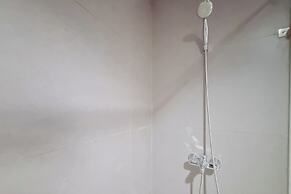 Spacious 1Br At Patraland Amarta Apartment