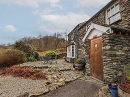 Deer How Farm