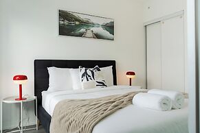 Toronto skyline suites