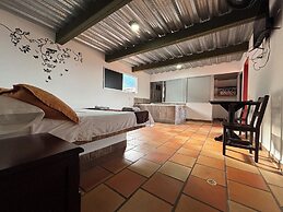 Hotel Balcon Tamesino