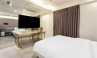 hotel 99 prestige