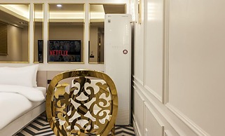 hotel 99 prestige