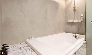 hotel 99 prestige