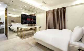 hotel 99 prestige