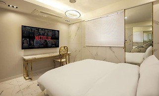 hotel 99 prestige