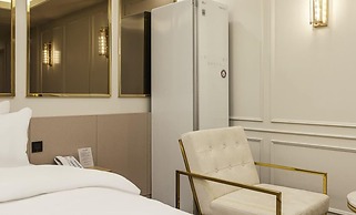 hotel 99 prestige