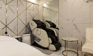 hotel 99 prestige