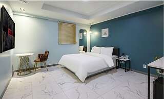 hotel 99 prestige