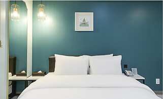 hotel 99 prestige