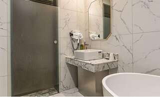 hotel 99 prestige