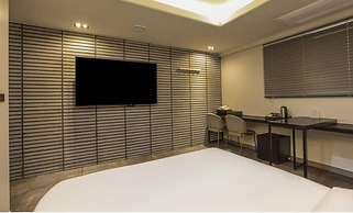 hotel 99 prestige