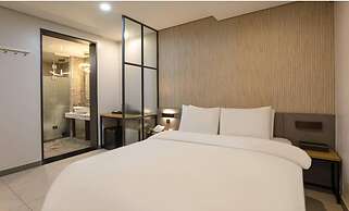 hotel 99 prestige