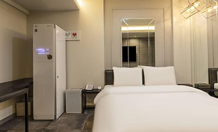 hotel 99 prestige