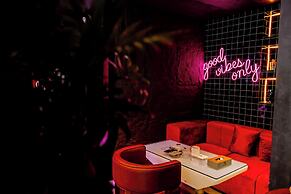 X-Digital Hotel