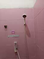 Four Hostel Bandar Lampung