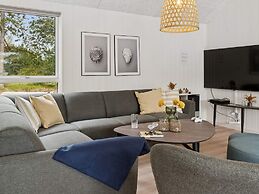 5 Star Holiday Home in Rodby