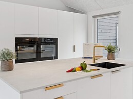 5 Star Holiday Home in Rodby