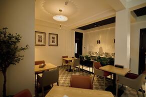 Belmond Hotel